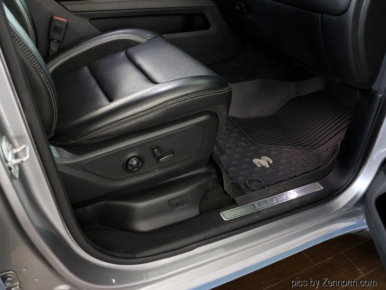 RAM 1500 TRX 4x4 Crew Cab 5'7" Box 2021