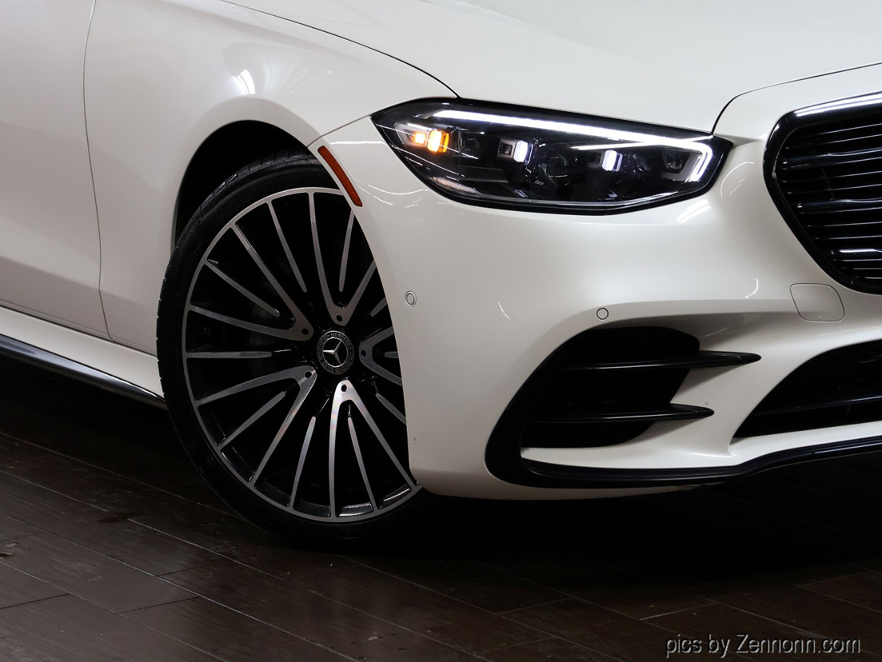 Mercedes-Benz S-Class  2022