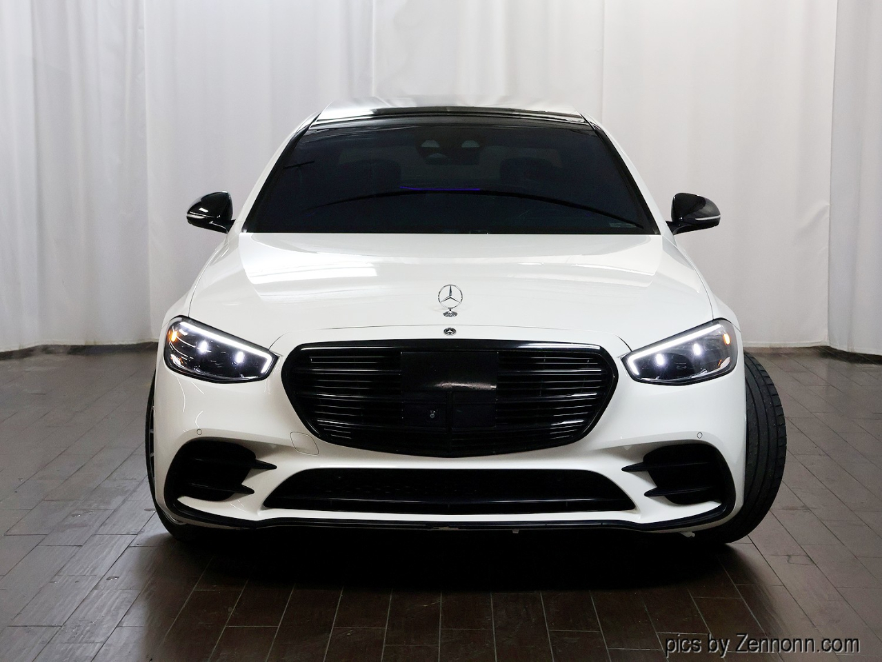 Mercedes-Benz S-Class  2022