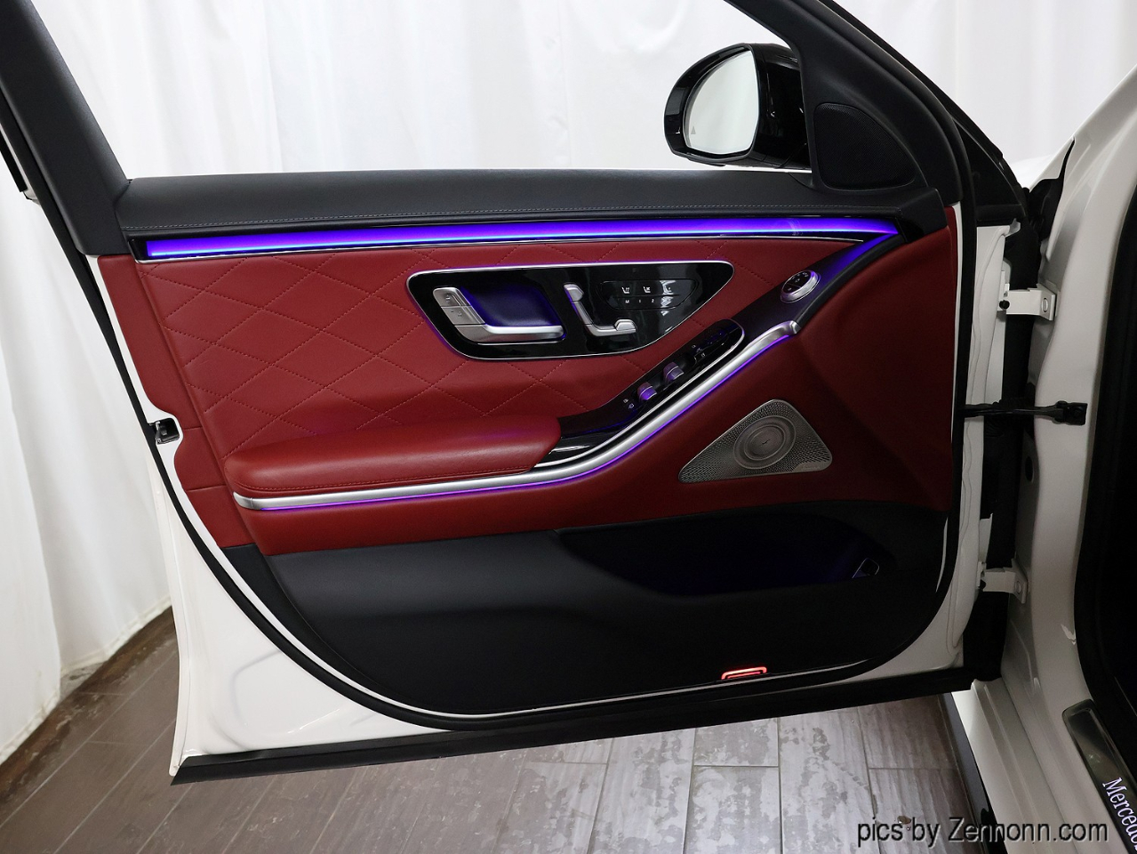 Mercedes-Benz S-Class  2022