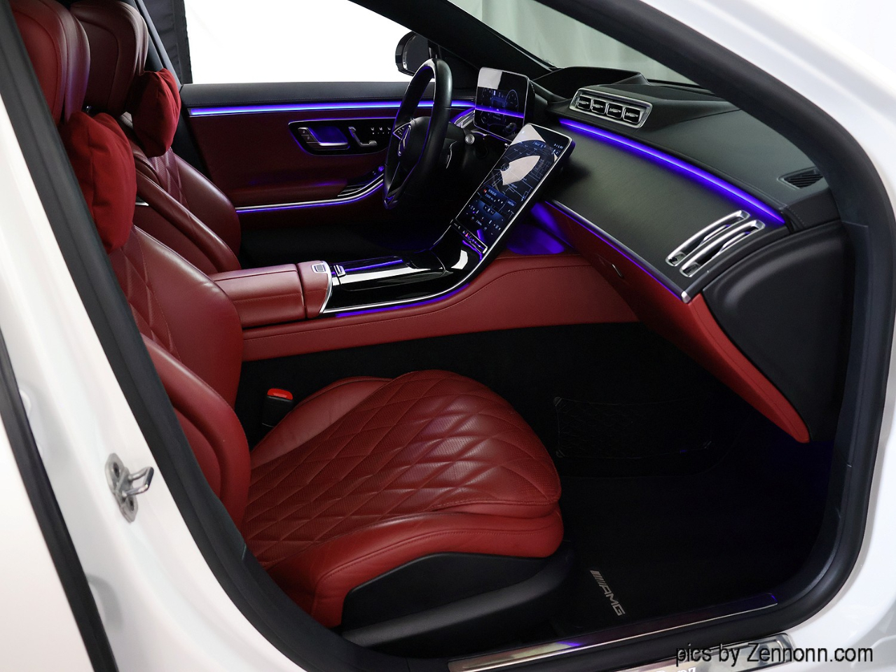 Mercedes-Benz S-Class  2022