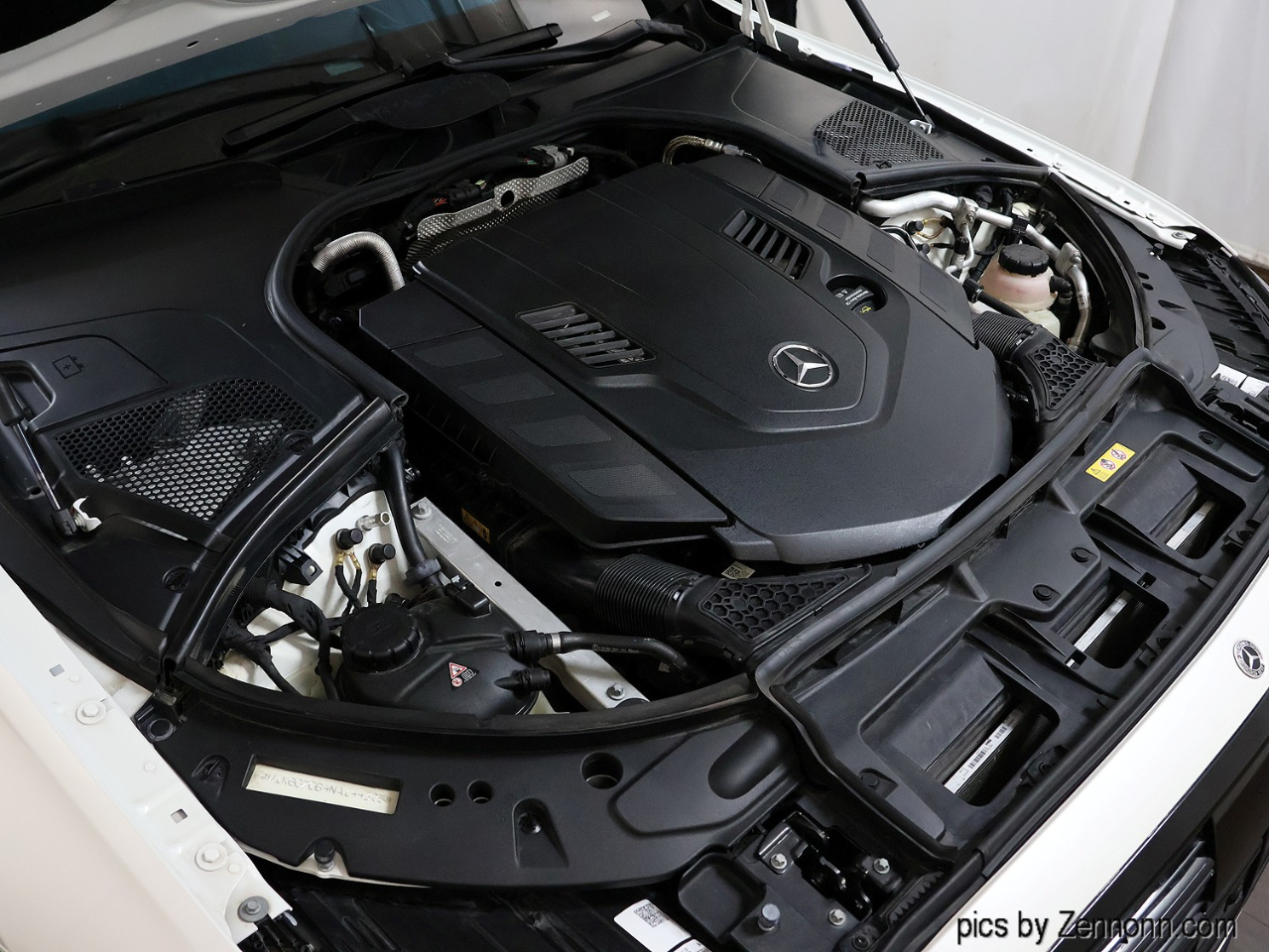 Mercedes-Benz S-Class  2022