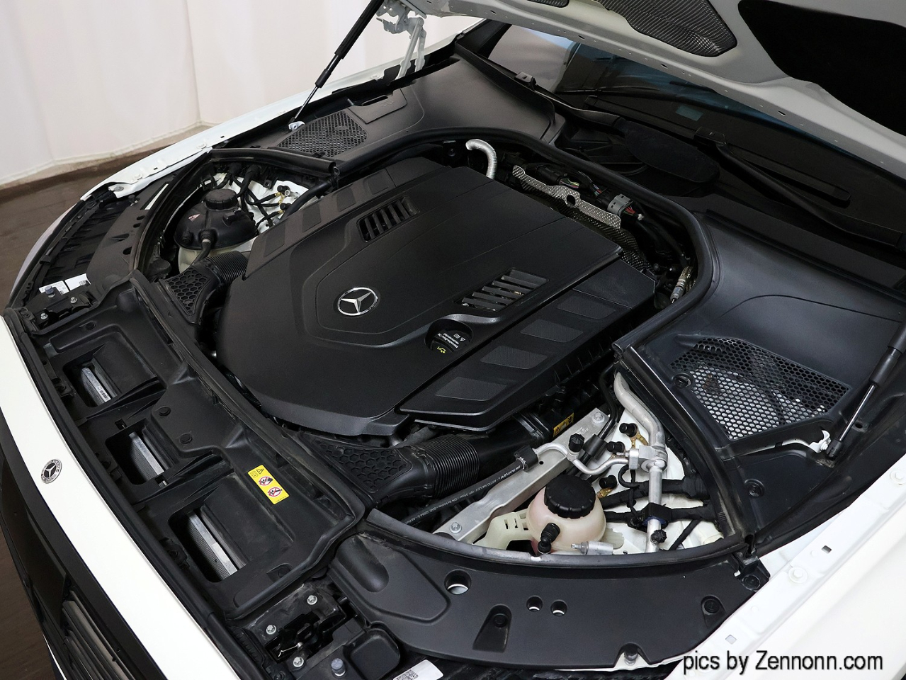 Mercedes-Benz S-Class  2022