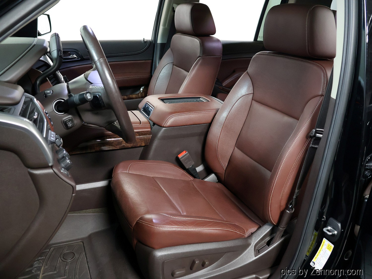 Chevrolet Suburban 4WD 4dr 1500 Premier 2017