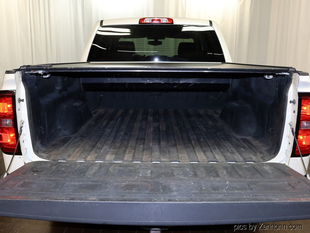 Chevrolet Silverado 1500 4WD Crew Cab 143.5" LT w/1LT 2015