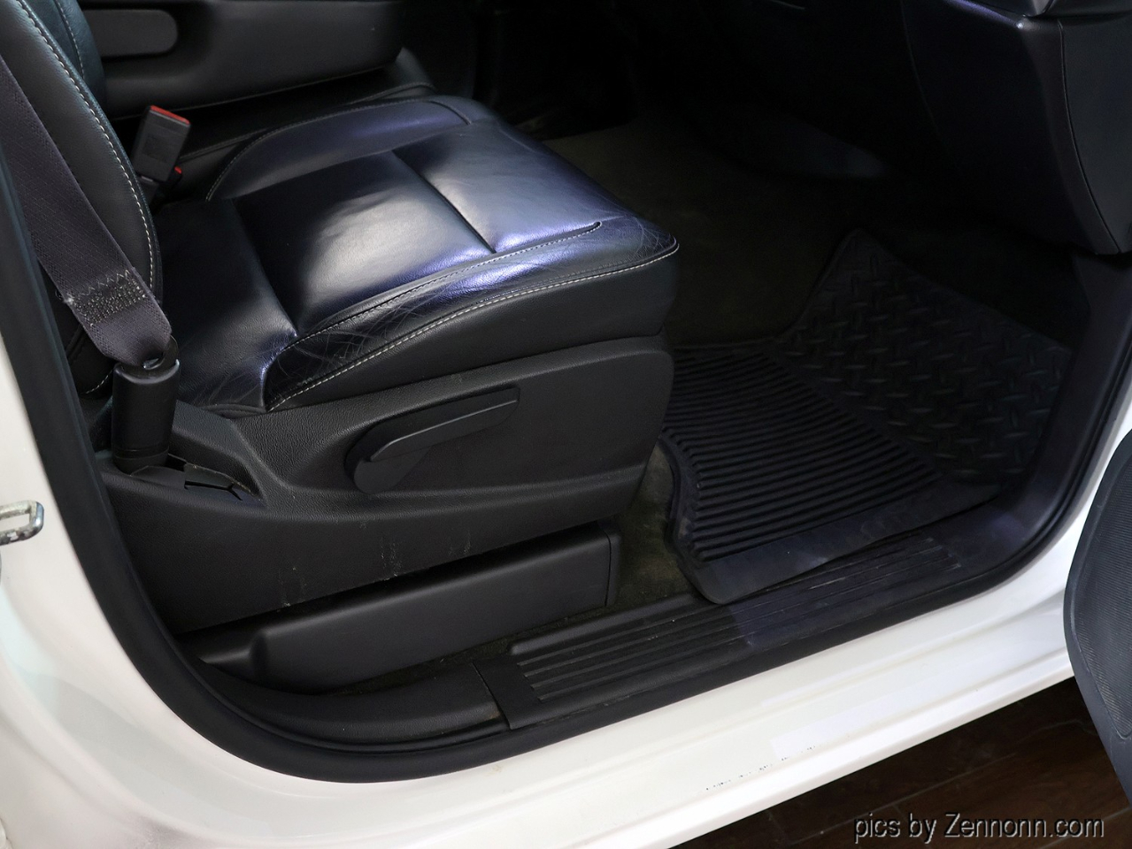 Chevrolet Silverado 1500 4WD Crew Cab 143.5" LT w/1LT 2015