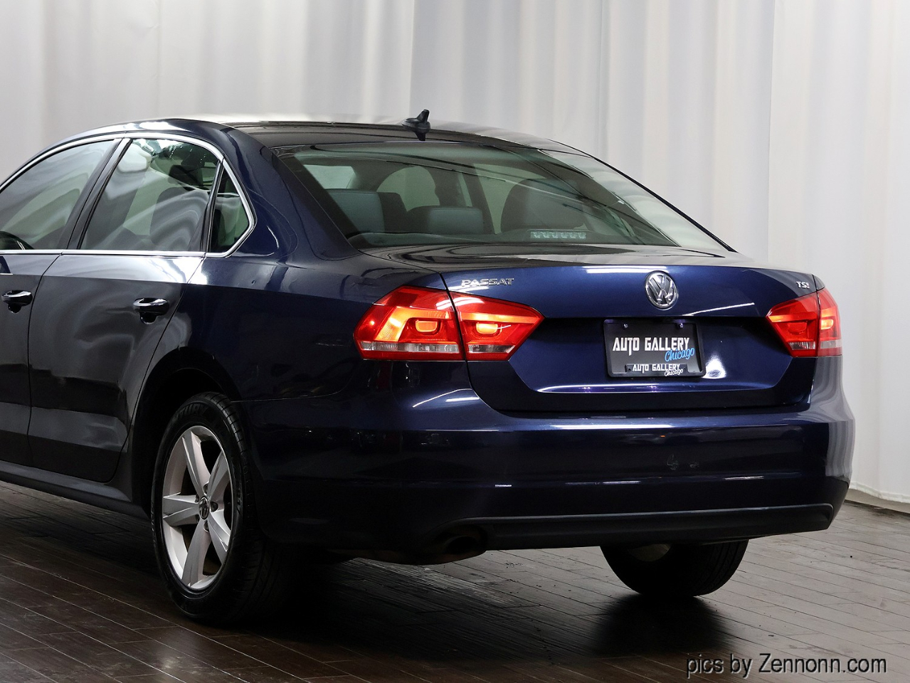 Volkswagen Passat 4dr Sdn 1.8T Auto Limited Edition 2015