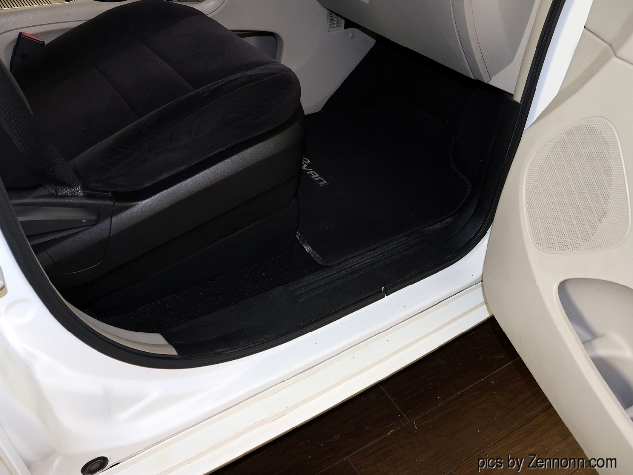 Dodge Grand Caravan 4dr Wgn Crew 2011