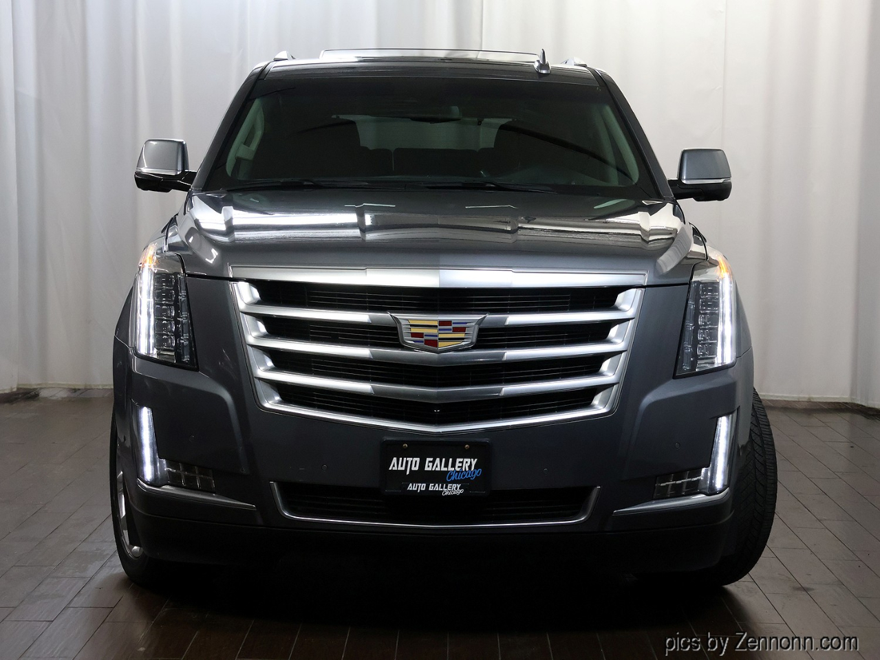 Cadillac Escalade 4WD 4dr Luxury 2019