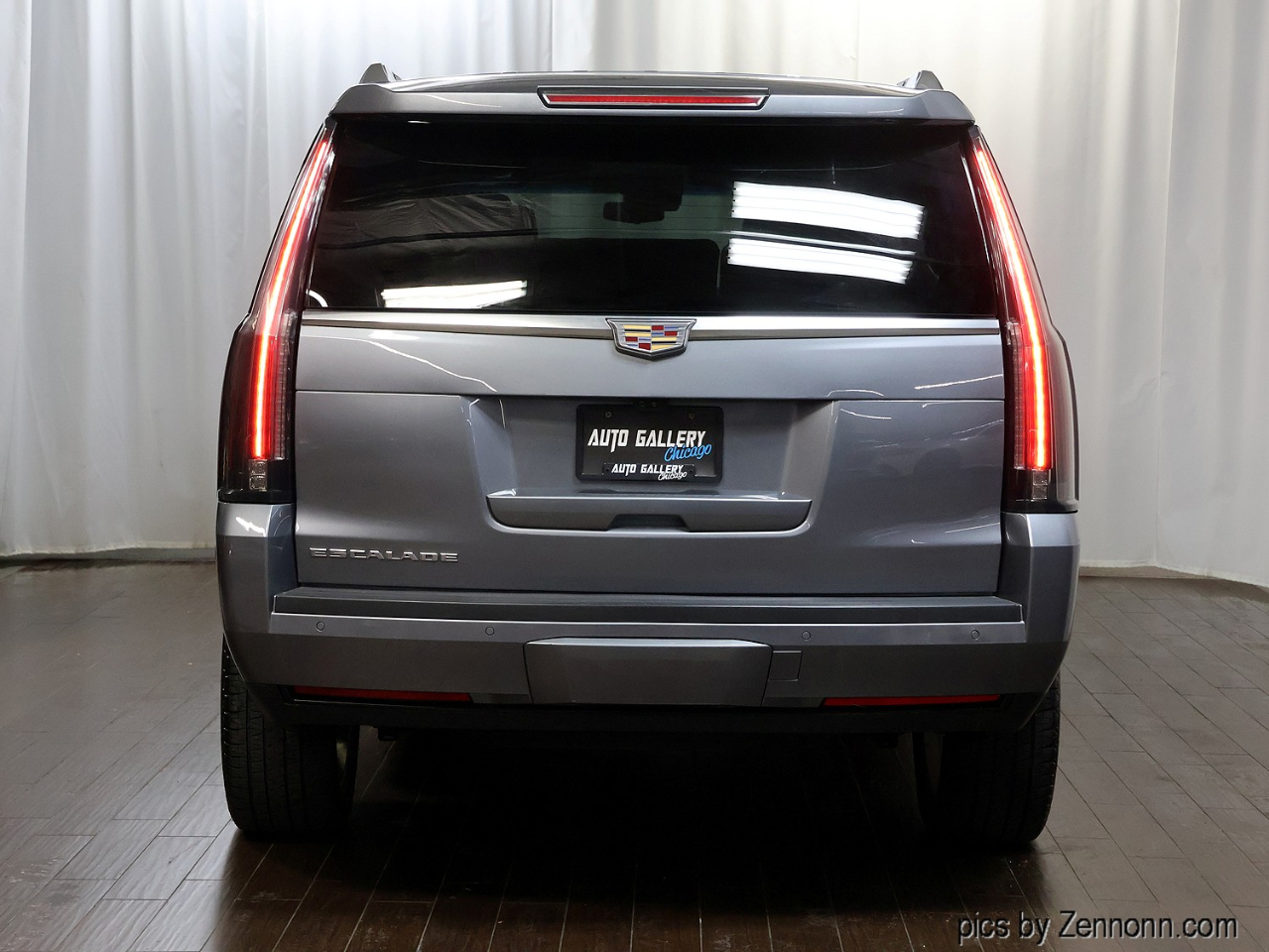 Cadillac Escalade 4WD 4dr Luxury 2019