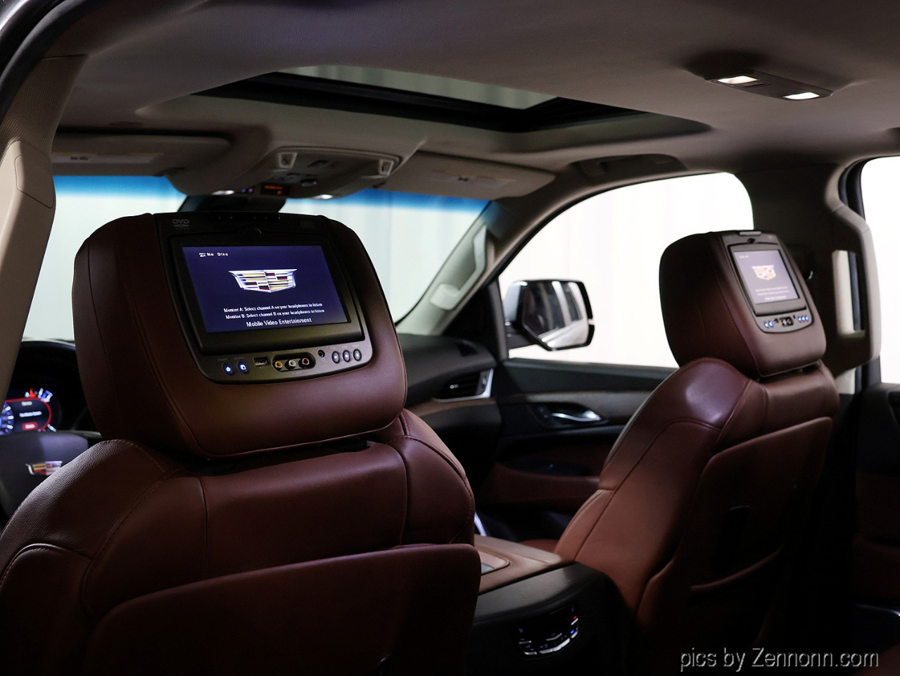 Cadillac Escalade 4WD 4dr Luxury 2019