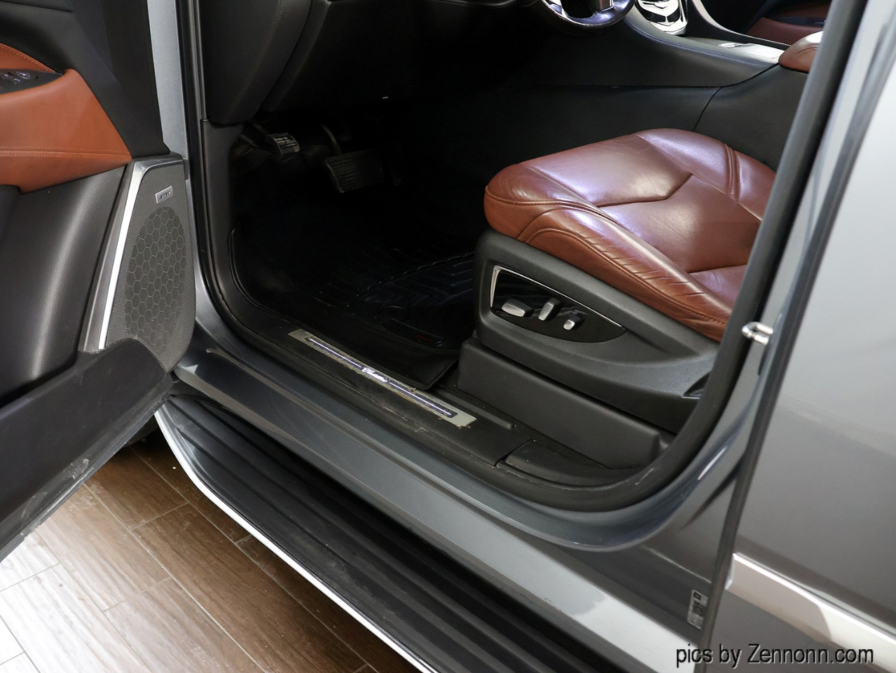 Cadillac Escalade 4WD 4dr Luxury 2019