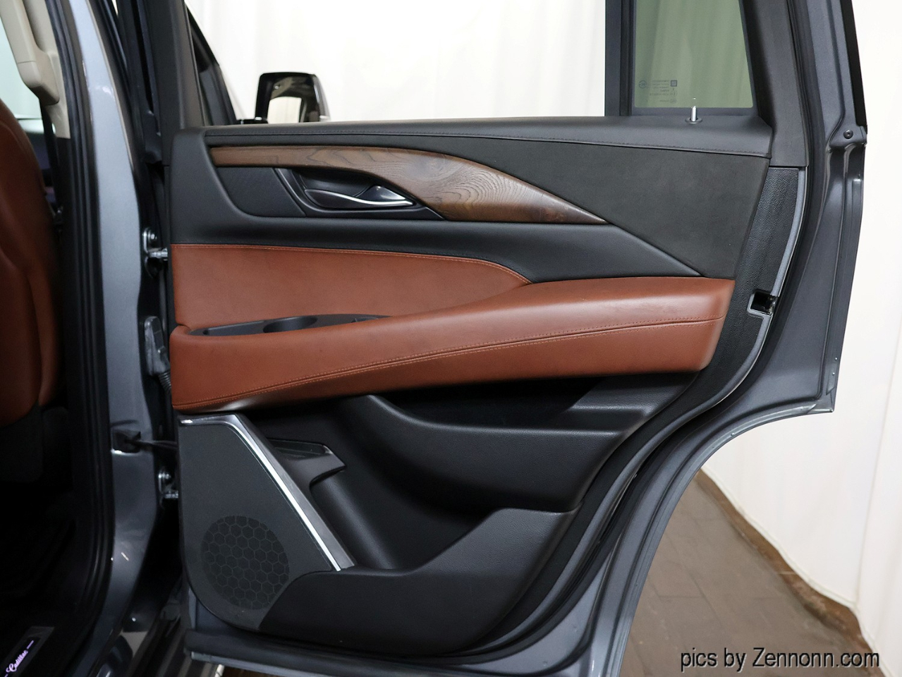 Cadillac Escalade 4WD 4dr Luxury 2019