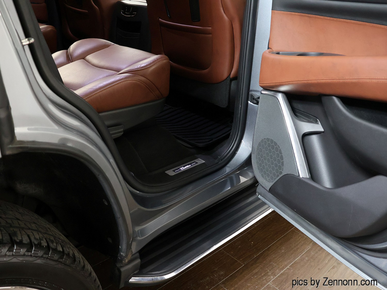 Cadillac Escalade 4WD 4dr Luxury 2019