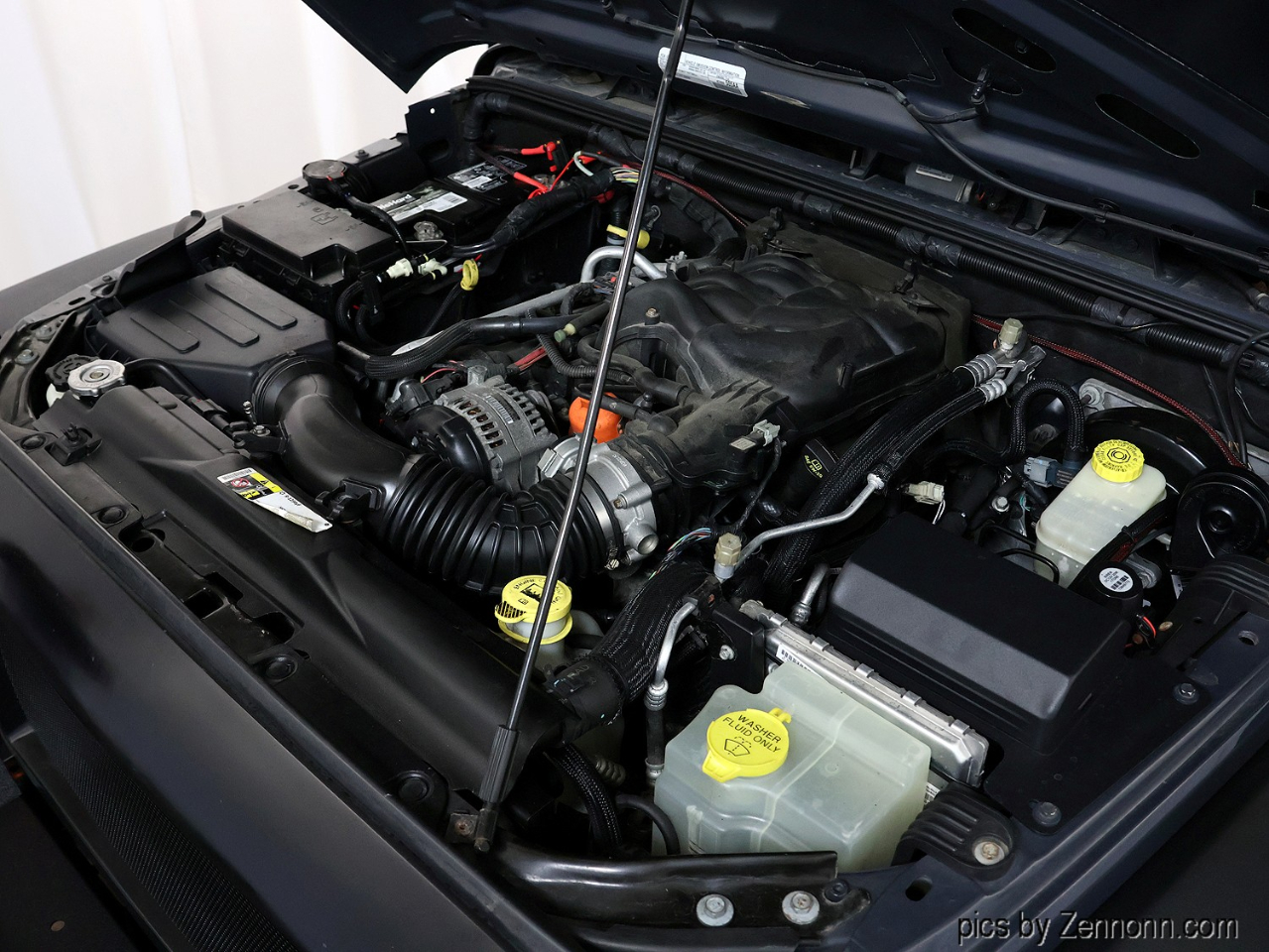 Jeep Wrangler Unlimited 4WD 4dr Sport 2016