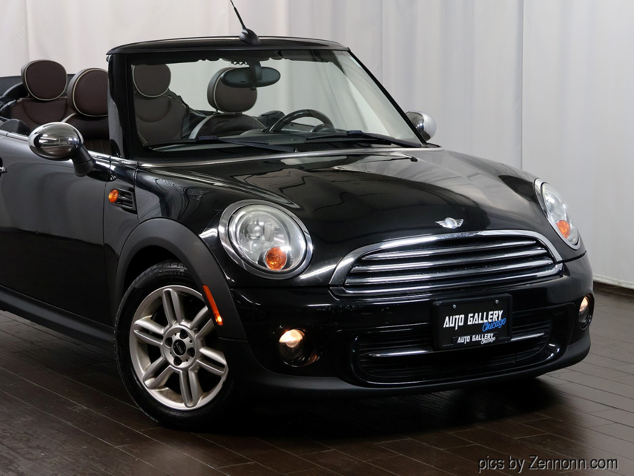 MINI Cooper Convertible 2dr 2011