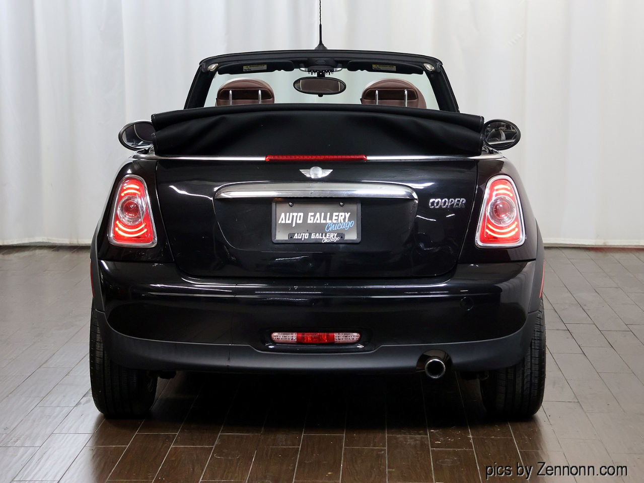 MINI Cooper Convertible 2dr 2011