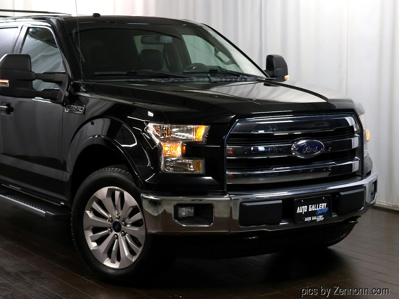 Ford F-150 4WD SuperCrew 145" Lariat 2016