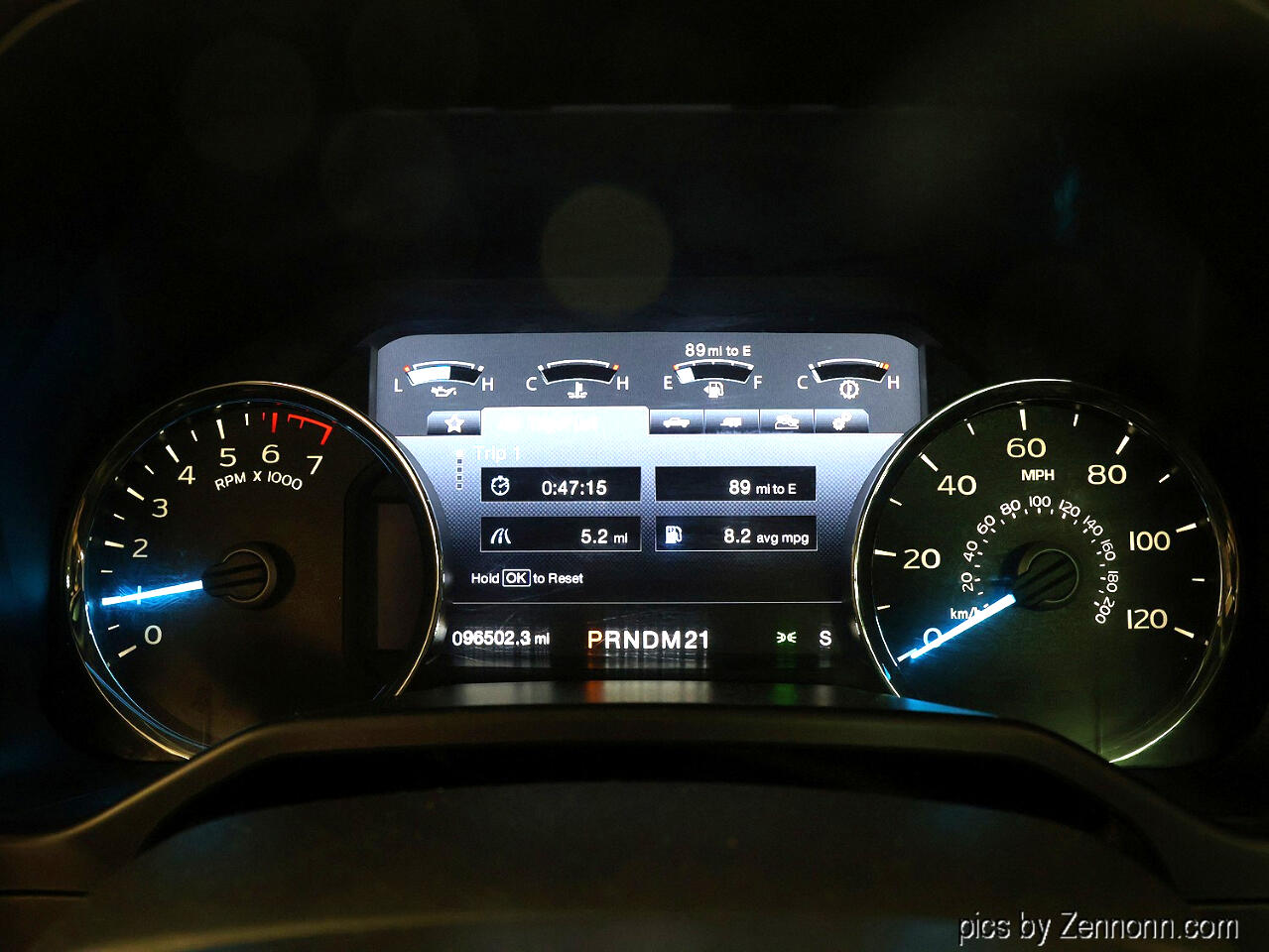 Ford F-150 4WD SuperCrew 145" Lariat 2016