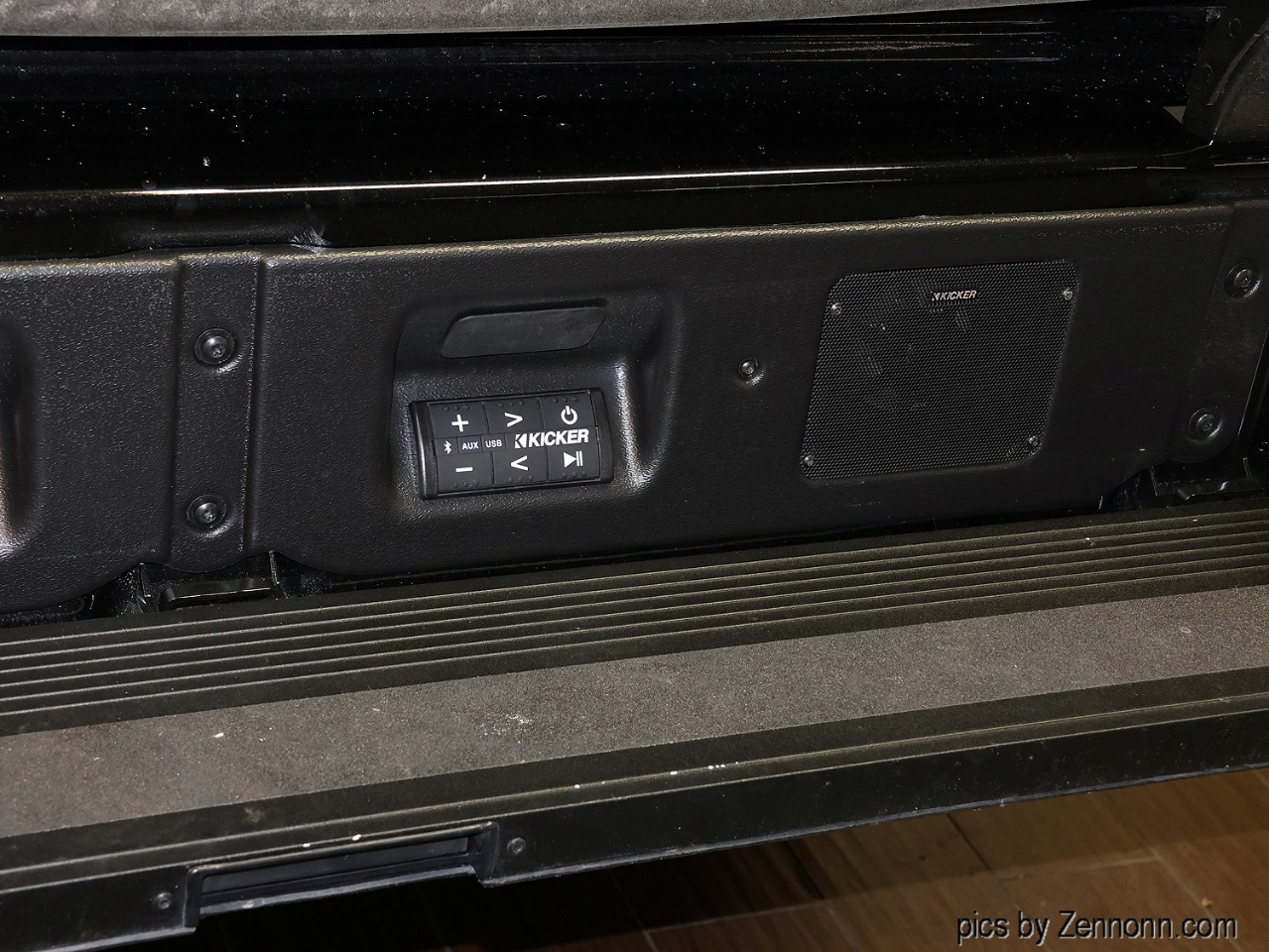 GMC Sierra 2500HD 4WD Crew Cab 159" Denali 2022