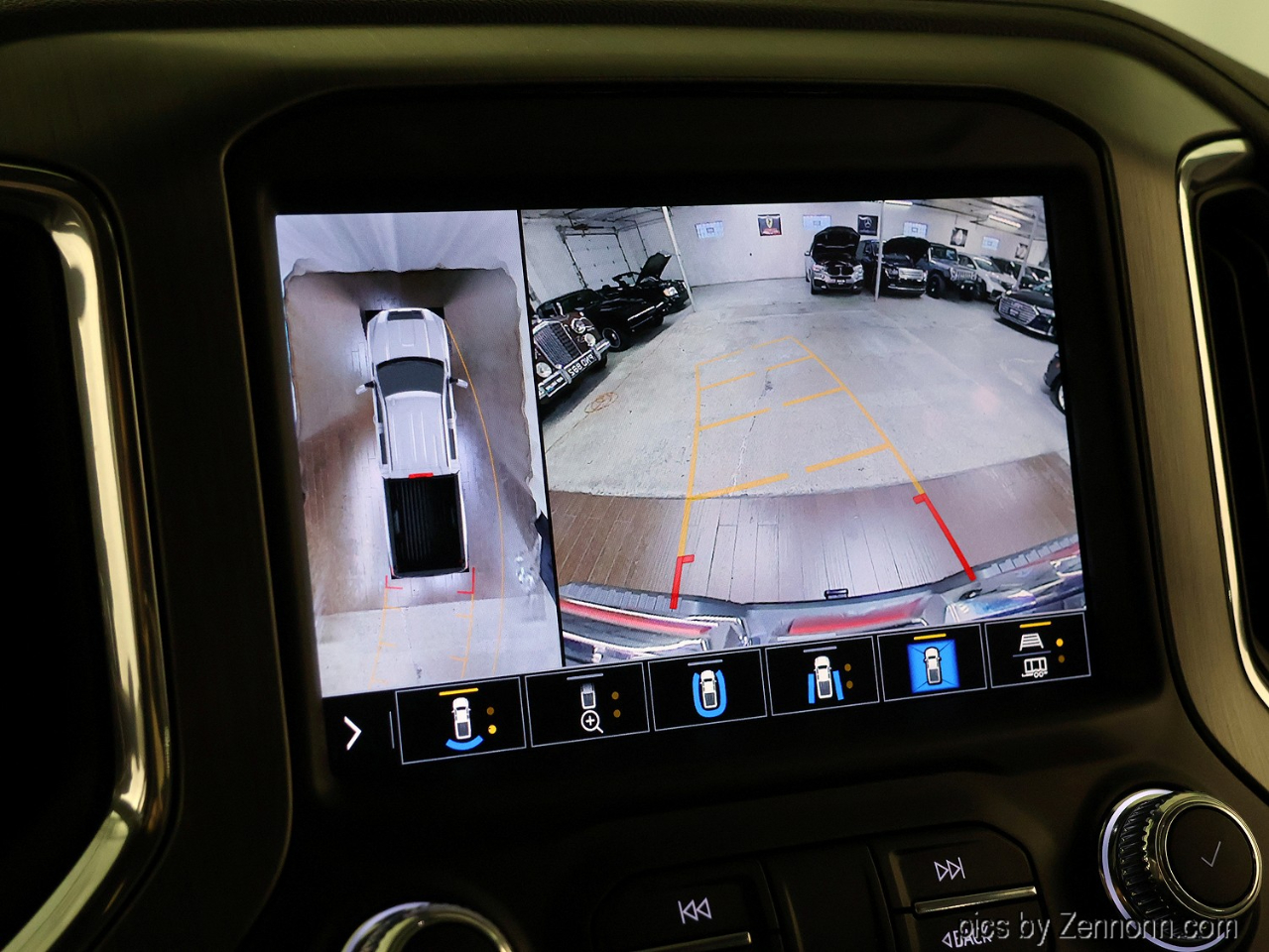 GMC Sierra 2500HD 4WD Crew Cab 159" Denali 2022