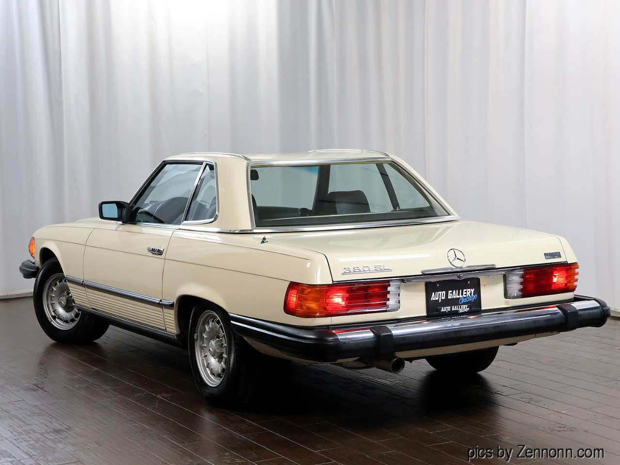 Mercedes-Benz 380 Series 2dr Roadster 380SL 1981