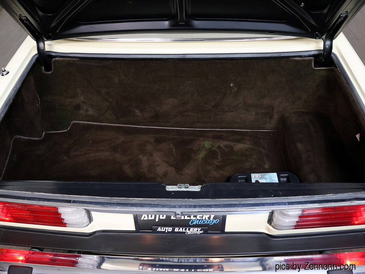 Mercedes-Benz 380 Series 2dr Roadster 380SL 1981