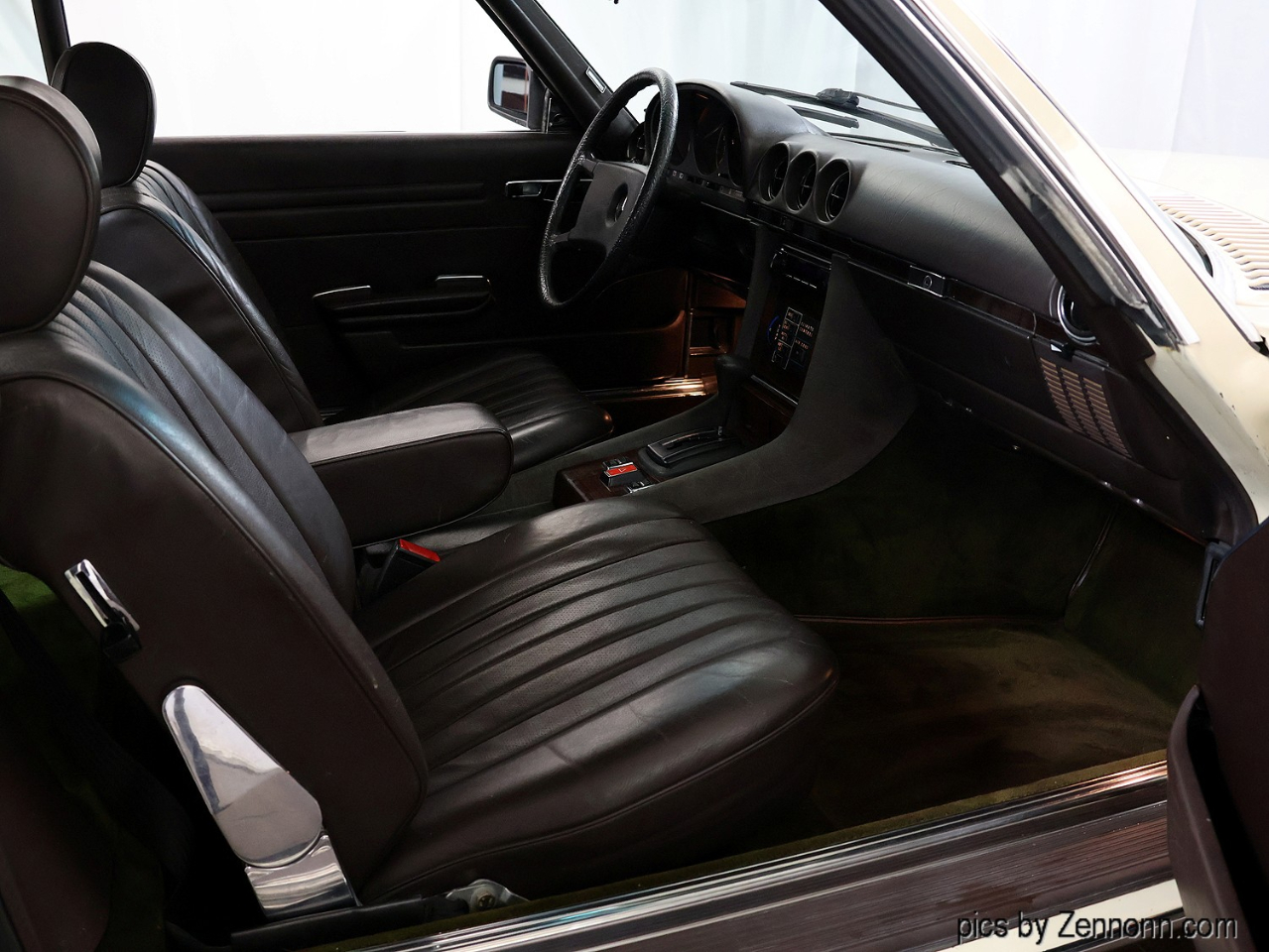 Mercedes-Benz 380 Series 2dr Roadster 380SL 1981