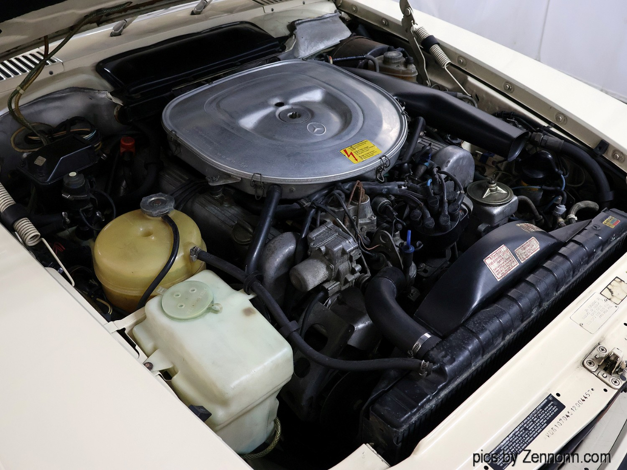 Mercedes-Benz 380 Series 2dr Roadster 380SL 1981