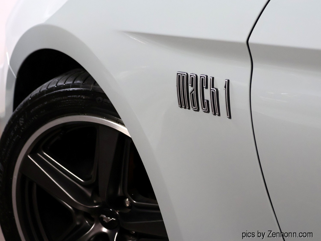 Ford Mustang Mach 1 Fastback 2023