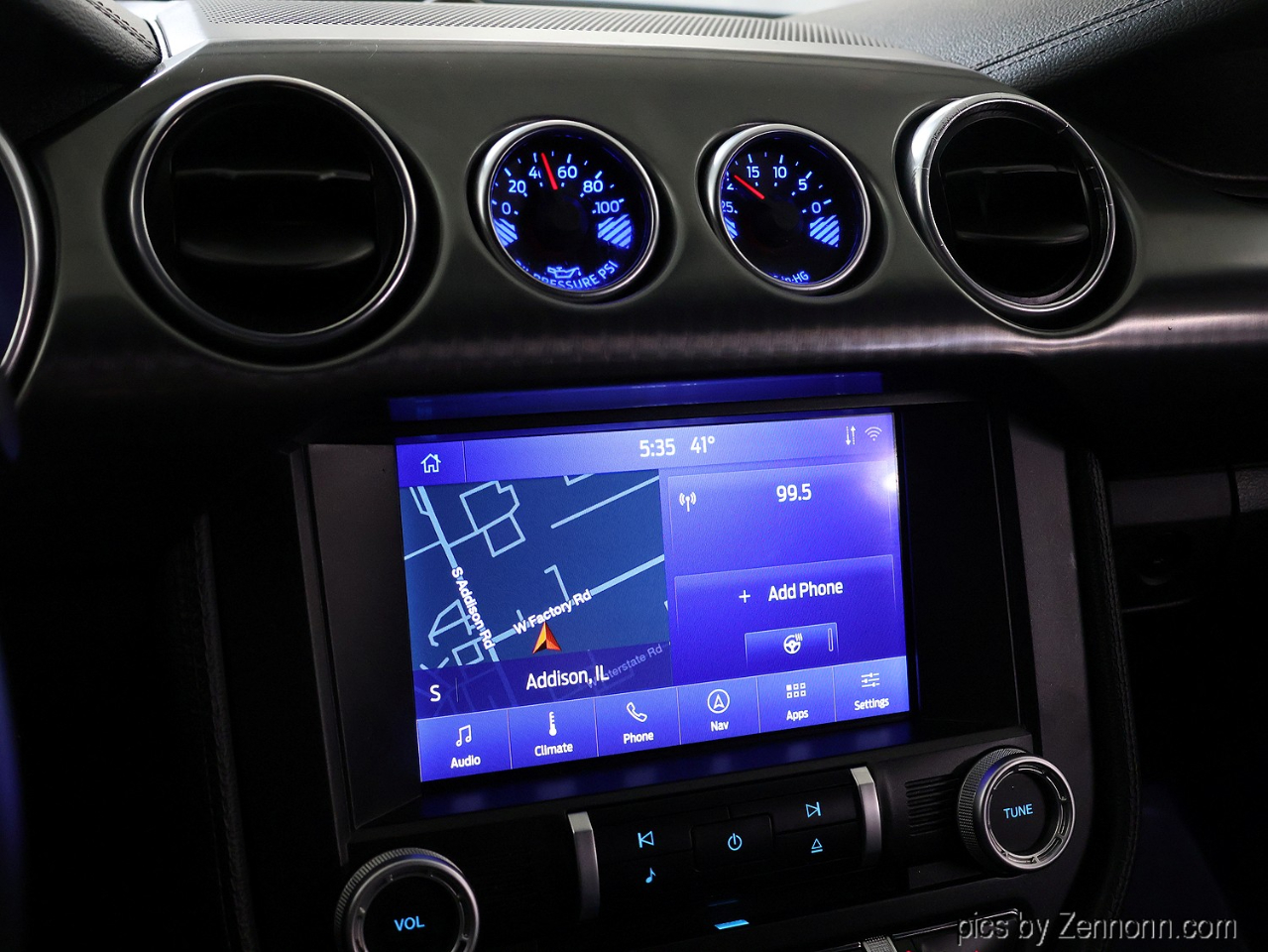 Ford Mustang Mach 1 Fastback 2023