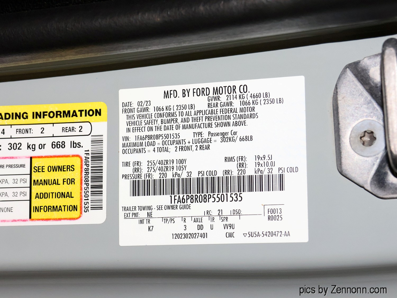 Ford Mustang Mach 1 Fastback 2023