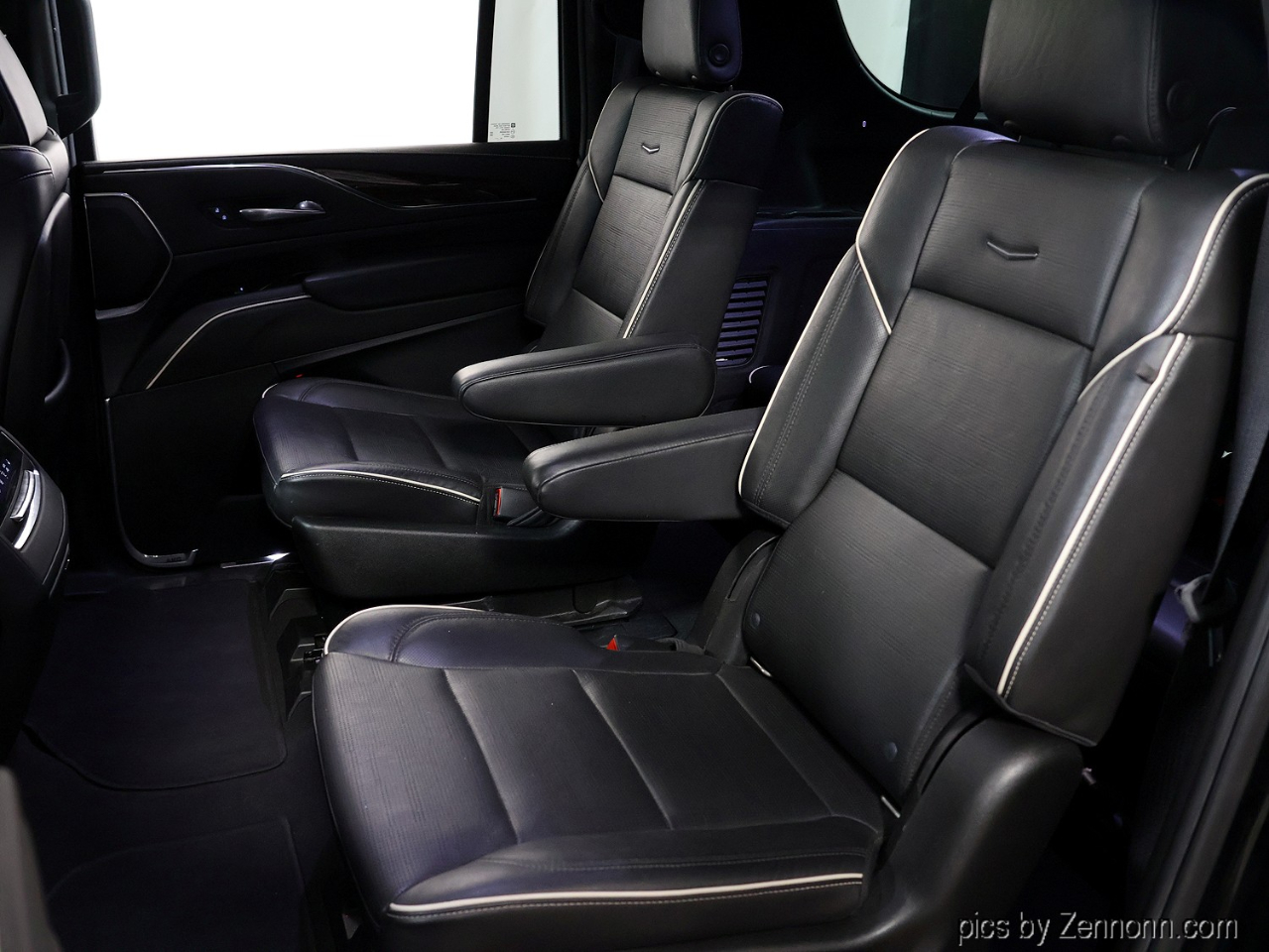 Cadillac Escalade ESV 4WD 4dr Premium Luxury 2021