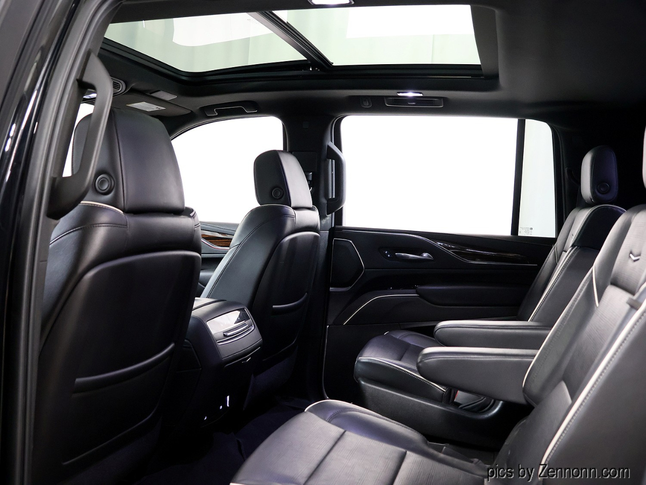 Cadillac Escalade ESV 4WD 4dr Premium Luxury 2021