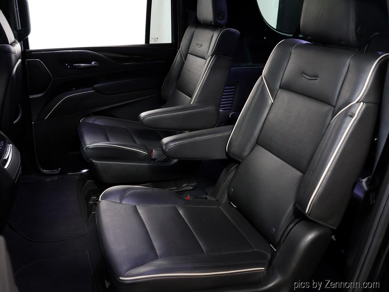 Cadillac Escalade ESV 4WD 4dr Premium Luxury 2021