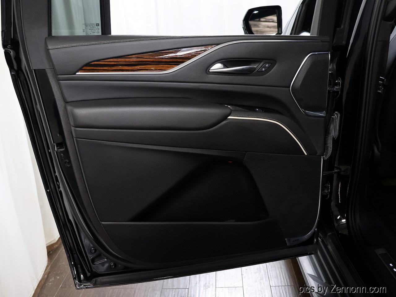 Cadillac Escalade ESV 4WD 4dr Premium Luxury 2021