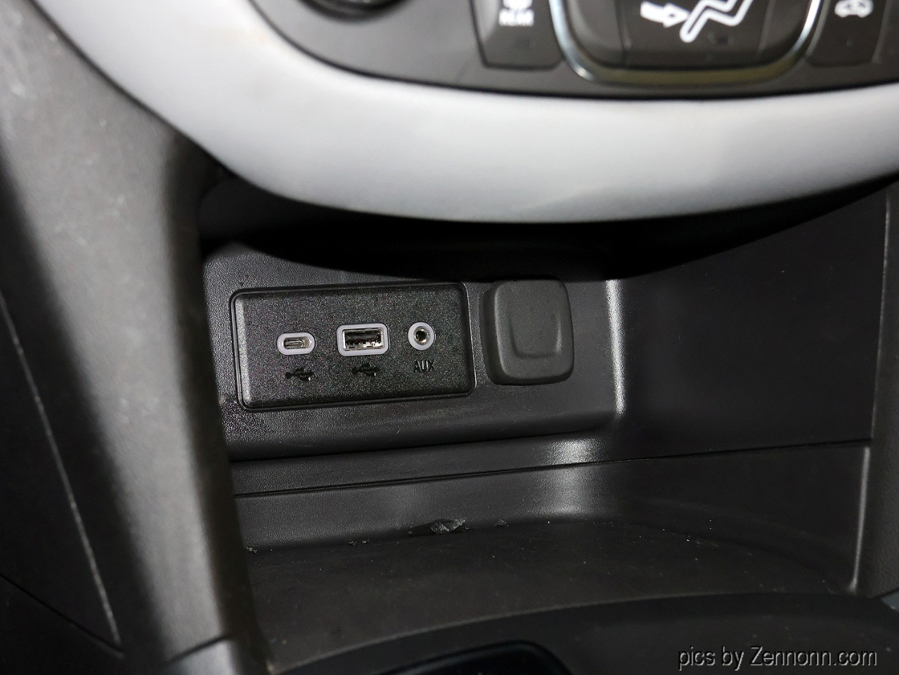 Chevrolet Equinox FWD 4dr LS w/1LS 2024