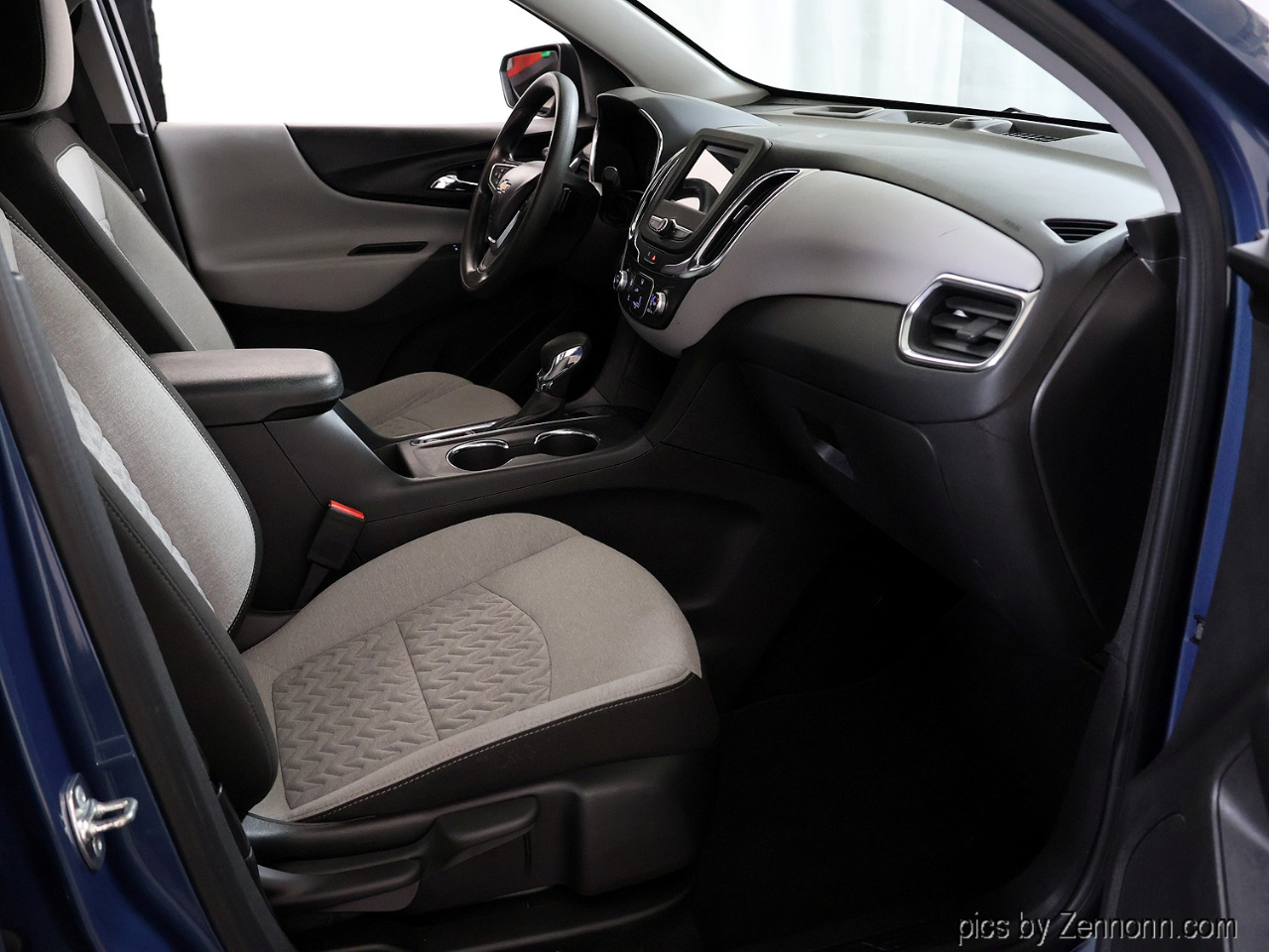 Chevrolet Equinox FWD 4dr LS w/1LS 2024