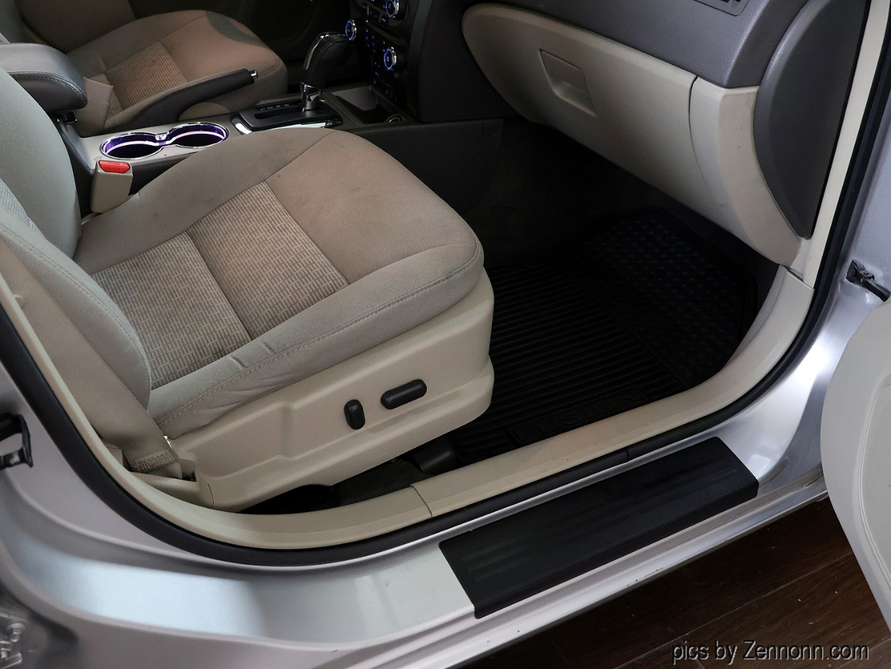 Ford Fusion 4dr Sdn SEL FWD 2012