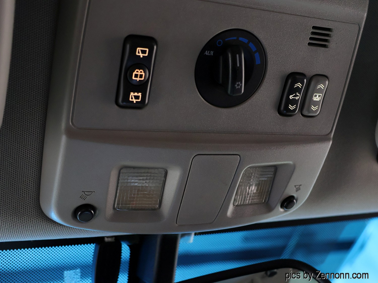 Cadillac SRX 4dr V8 2007