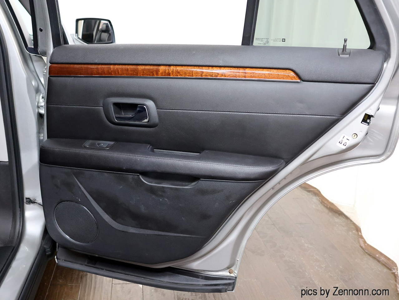 Cadillac SRX 4dr V8 2007