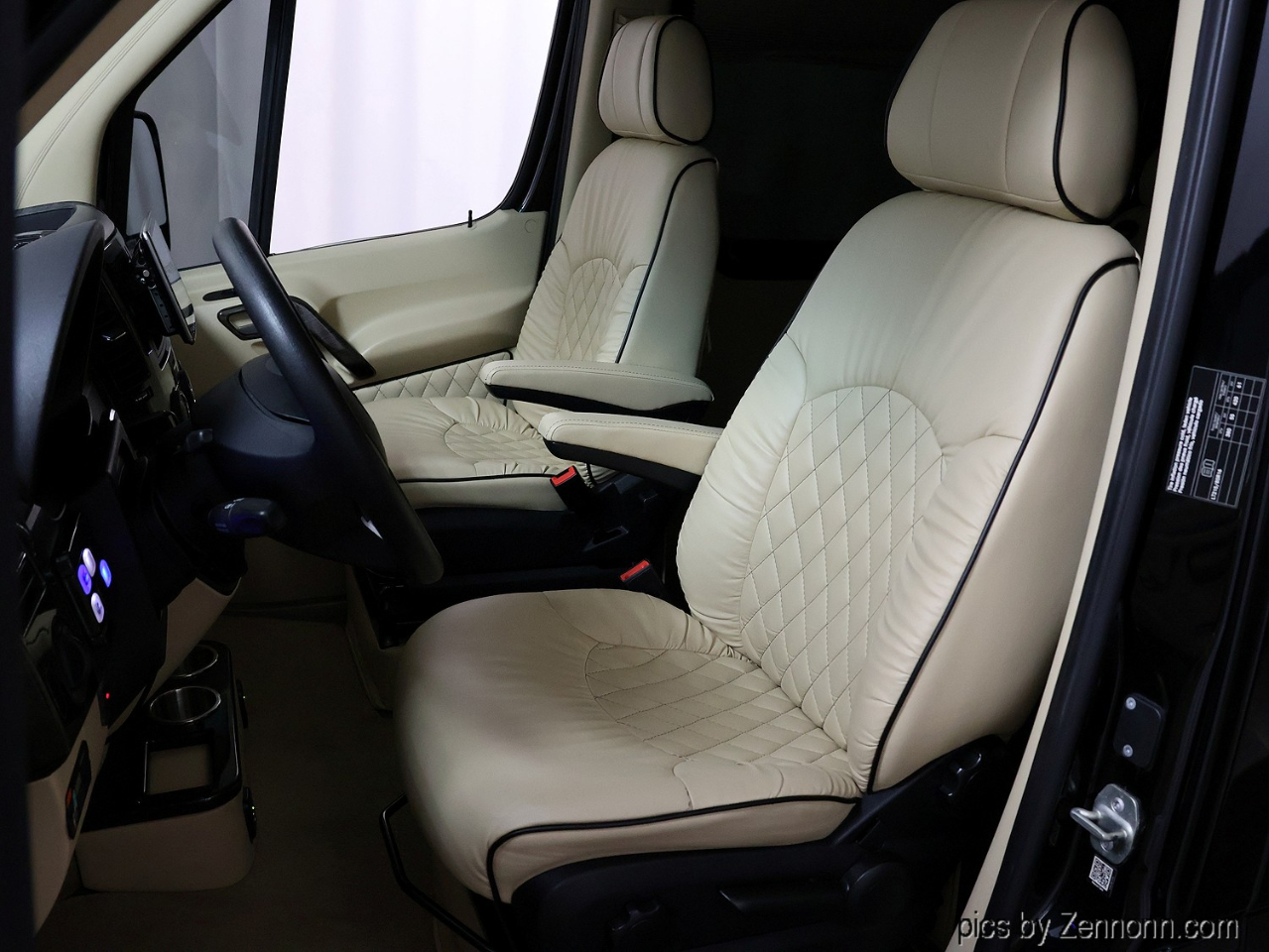 Mercedes-Benz Sprinter Cargo Van  2018