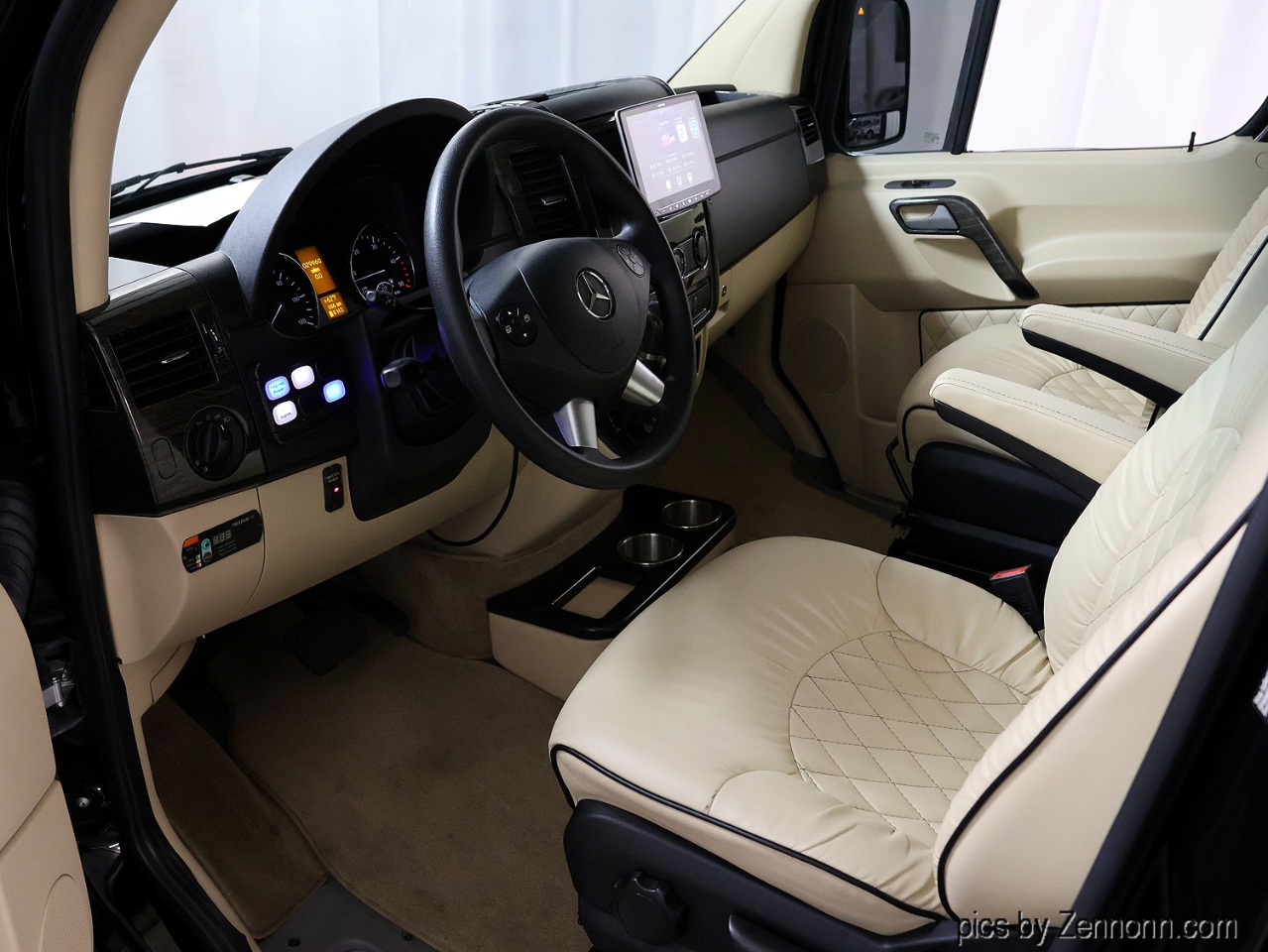 Mercedes-Benz Sprinter Cargo Van  2018