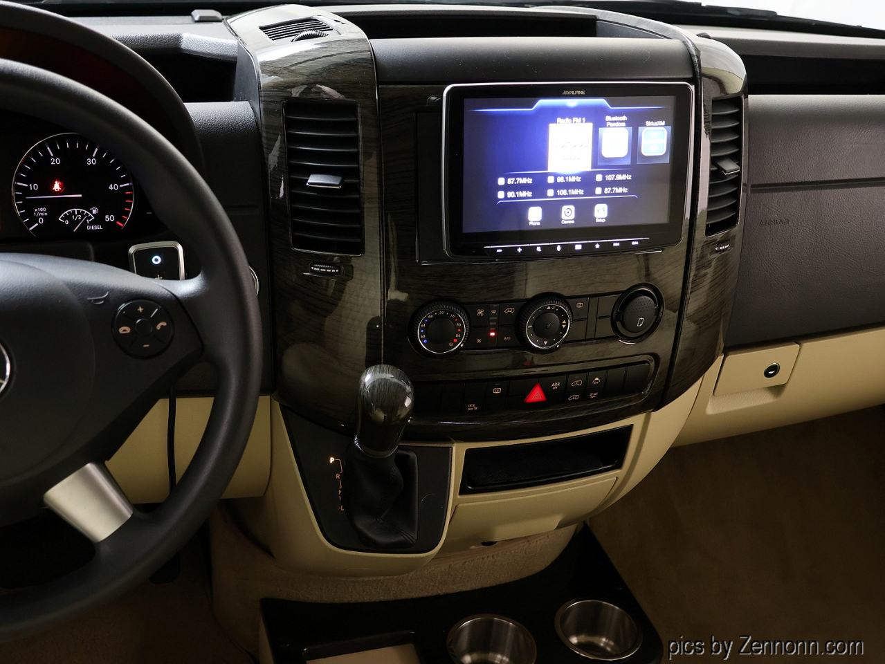 Mercedes-Benz Sprinter Cargo Van  2018