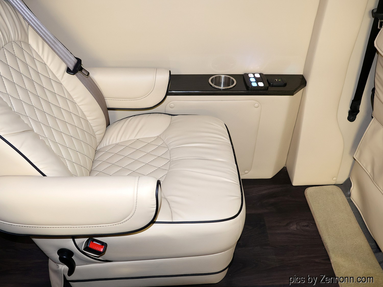 Mercedes-Benz Sprinter Cargo Van  2018