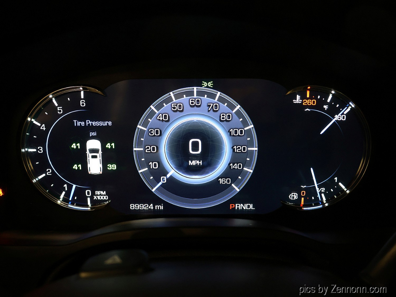 Cadillac Escalade ESV 4WD 4dr Premium Luxury 2017