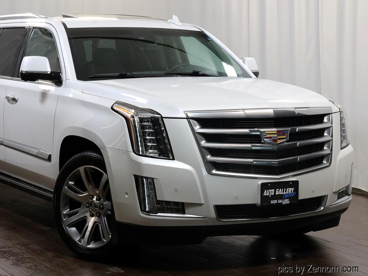 Cadillac Escalade ESV 4WD 4dr Premium Luxury 2017