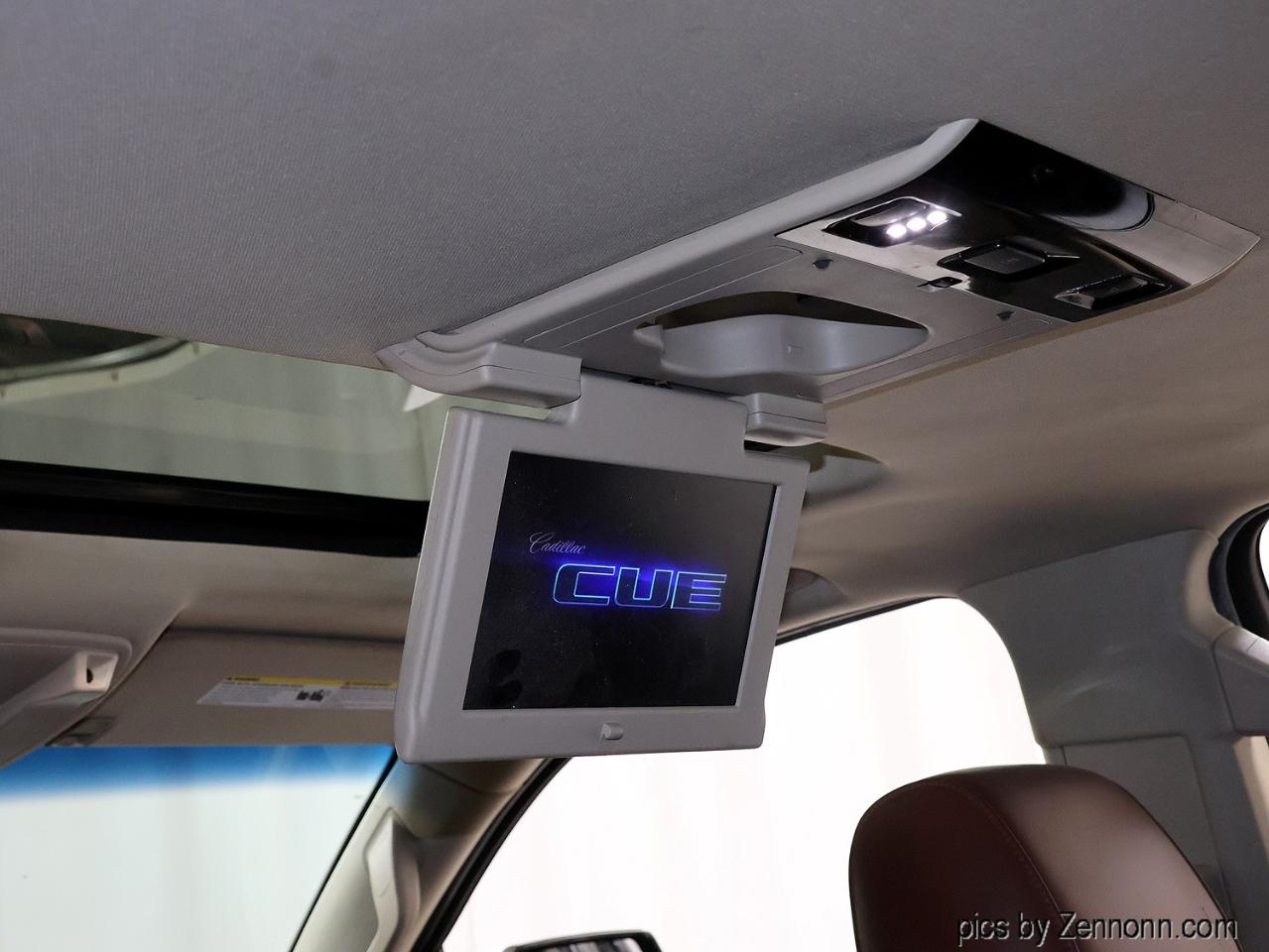 Cadillac Escalade ESV 4WD 4dr Premium Luxury 2017