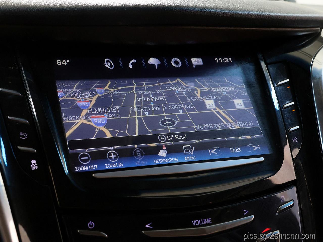 Cadillac Escalade ESV 4WD 4dr Premium Luxury 2017