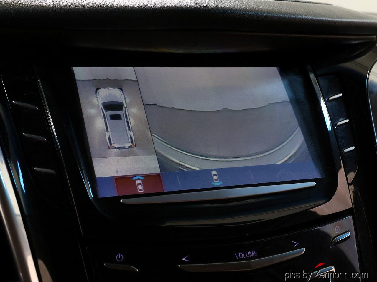 Cadillac Escalade ESV 4WD 4dr Premium Luxury 2017